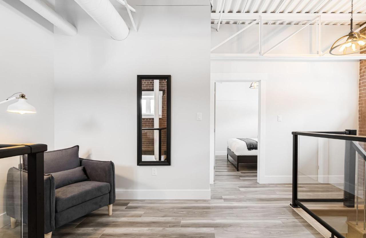 Station 1 By Terra Hospitality Aparthotel Moncton Bagian luar foto